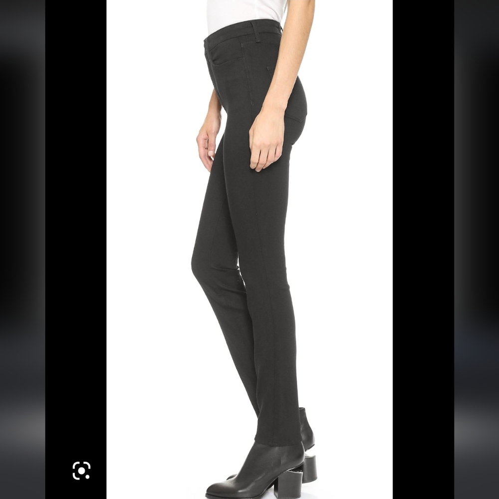 AYR High-Rise Skinny in Jet Black - Picture 3 of 16